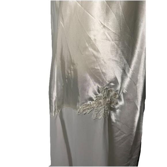 Vintage Bridal Slip Dress XL Ivory Lace Beaded Satin Nightgown No Tags - Picture 8 of 8